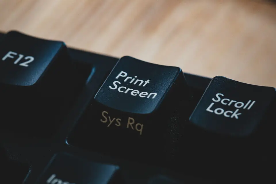 Windows 11 is changing Print Screen key (a little)
